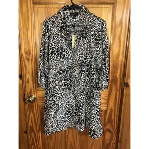 New Nwt Melissa Paige Asymmetrical Leopard Print Button dress lightweight